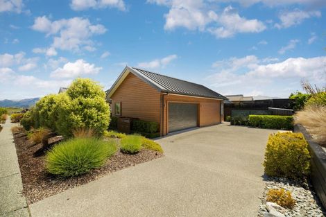 Photo of property in 17 Ellesmere Avenue, Jacks Point, Queenstown, 9371