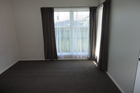 Photo of property in 620a Te Atatu Road, Te Atatu Peninsula, Auckland, 0610