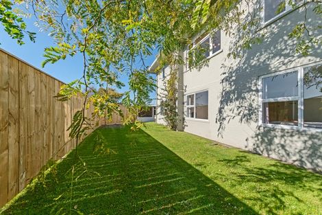 Photo of property in 9/1 Wilton Street, Westown, New Plymouth, 4310