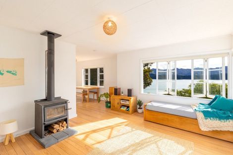 Photo of property in 40 Andersons Road, Charteris Bay, Lyttelton, 8971