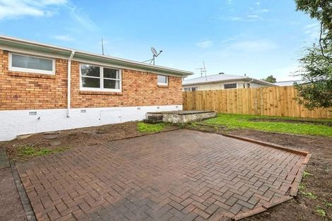 Photo of property in 27 Royston Street, Rosehill, Papakura, 2113
