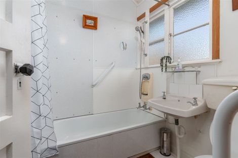 Photo of property in 118 Renall Street, Masterton, 5810