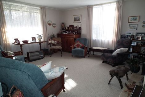 Photo of property in 61 Tees Street, South Hill, Oamaru, 9400