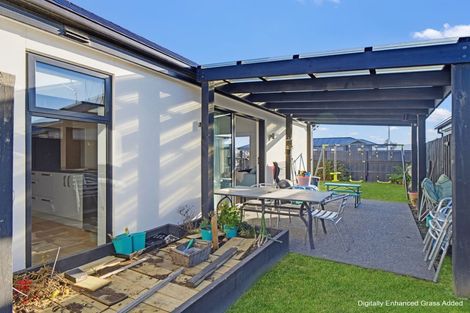 Photo of property in 50 Blakes Road, Belfast, Christchurch, 8051