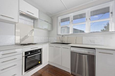 Photo of property in 14 Logie Street, Stokes Valley, Lower Hutt, 5019