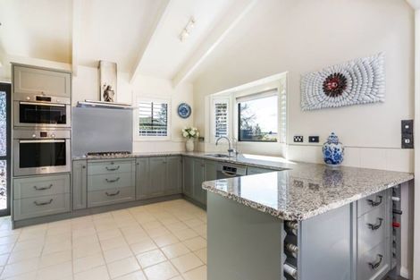 Photo of property in 735 Acacia Bay Road, Acacia Bay, Taupo, 3330