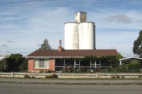 Photo of property in 85 Shearman Street, Waimate, 7924