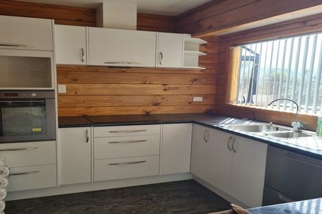 Photo of property in 21 Pono Place, Waiuku, 2123