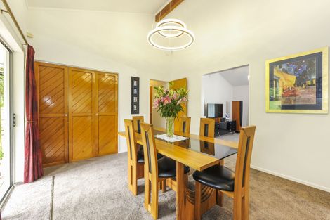 Photo of property in 103 Wirihana Road, Titirangi, Auckland, 0604