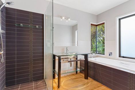 Photo of property in 114 Te Pamahue Drive, Whangamata, 3620