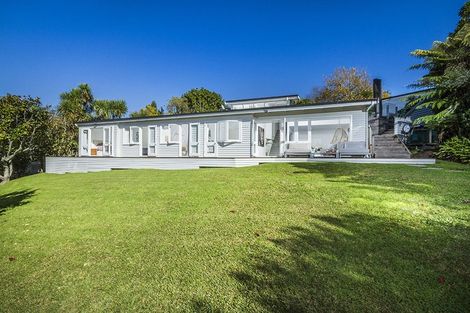 Photo of property in 97b Braemar Road, Castor Bay, Auckland, 0620