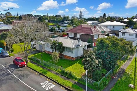 Photo of property in 56 Tahi Terrace, Glen Eden, Auckland, 0602