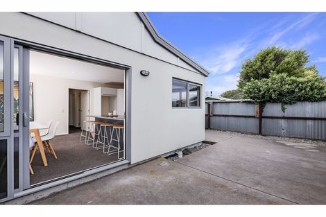Photo of property in 2/49 Castletown Place, New Brighton, Christchurch, 8083