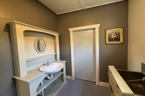 Photo of property in 1302 Dominion Road, Mount Roskill, Auckland, 1041