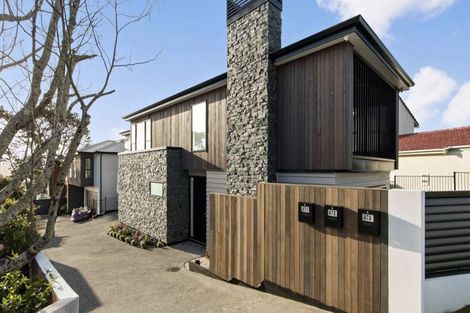 Photo of property in 47a Takutai Avenue, Half Moon Bay, Auckland, 2012