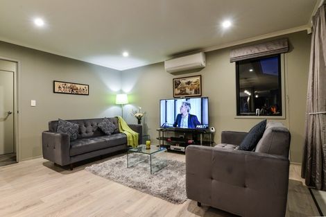 Photo of property in 3 Northbrook Glen, Flagstaff, Hamilton, 3210