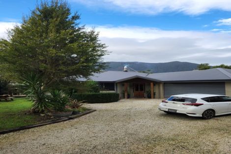Photo of property in 8 The Anchorage, Waikawa, Picton, 7220