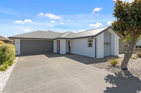 Photo of property in 1 Rue De La Mare, Parklands, Christchurch, 8083