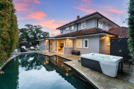 Photo of property in 80 Sarsfield Street, Herne Bay, Auckland, 1011