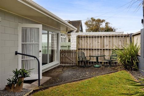 Photo of property in 74a Barrett Street, Westown, New Plymouth, 4310