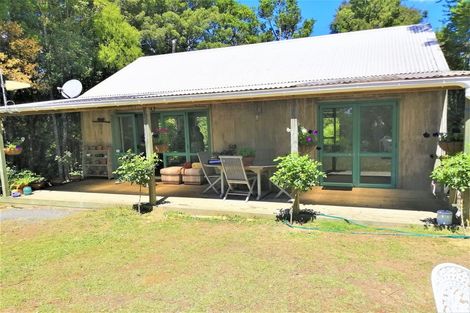 Photo of property in 330 Cowan Bay Road, Pohuehue, Warkworth, 0983