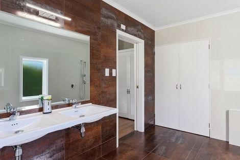 Photo of property in 60 Waioeka Road, Otara, Opotiki, 3197