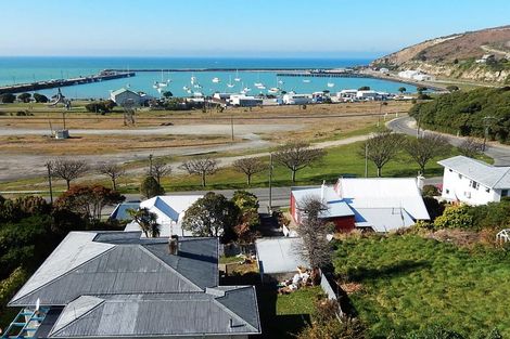 Photo of property in 61 Tees Street, South Hill, Oamaru, 9400