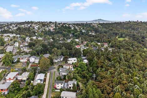 Photo of property in 2/39 Brunton Place, Glenfield, Auckland, 0629
