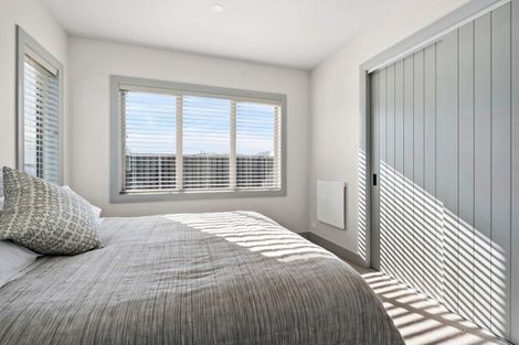 Photo of property in 42 Okaia Drive, Kinloch, Taupo, 3377