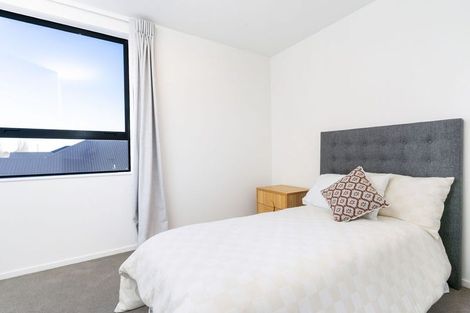 Photo of property in 9 Malaga Crescent, Harewood, Christchurch, 8051