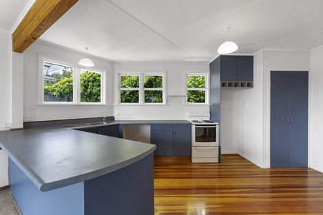 Photo of property in 1 Lawson Street, Pahiatua, 4910