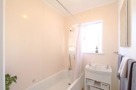 Photo of property in 2/97 Nelson Crescent, Napier South, Napier, 4110