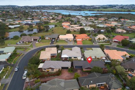 Photo of property in 8 Chalmers Close, Orewa, 0931