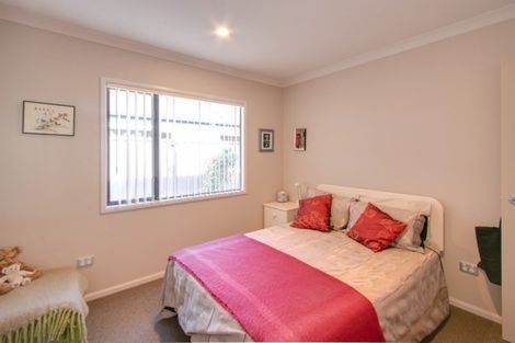 Photo of property in 21 Merlot Drive, Greenmeadows, Napier, 4112