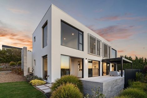 Photo of property in 280 Major Hornbrook Road, Mount Pleasant, Christchurch, 8081