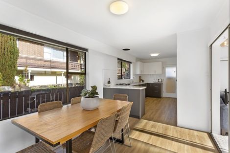 Photo of property in 33 Gebbie Street, Kinmont Park, Mosgiel, 9024