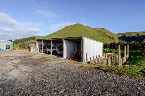 Photo of property in 400 Te Kakapo Valley Road, Dannevirke, 4978