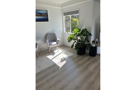 Photo of property in 40 Waverton Terrace, Churton Park, Wellington, 6037