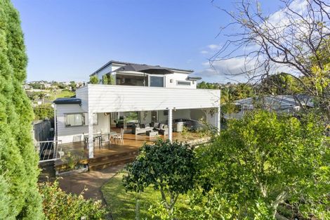 Photo of property in 68 Hebron Road, Waiake, Auckland, 0630