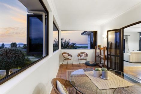 Photo of property in 8 Owen Place, Omokoroa, 3114