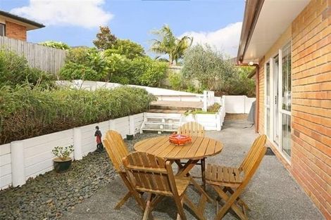 Photo of property in 4 Bibury Avenue, Henderson, Auckland, 0612