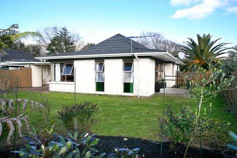 Photo of property in 2/1 Glengowan Place, Conifer Grove, Takanini, 2112