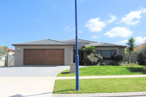 Photo of property in 16 Bermuda Drive, Papamoa Beach, Papamoa, 3118