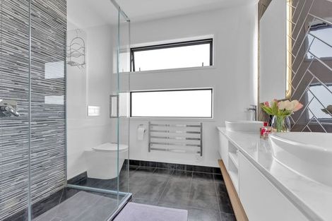 Photo of property in 5 Hillpark Drive, Pokeno, 2402