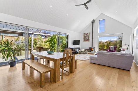 Photo of property in 22 Robrosa Street, Wanaka, 9305