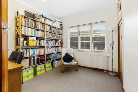 Photo of property in 18 Delhi Crescent, Khandallah, Wellington, 6035