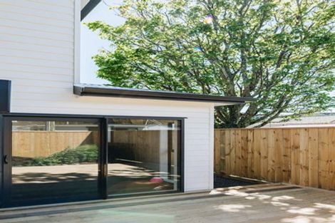 Photo of property in 1332 High Street, Taita, Lower Hutt, 5011