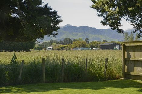 Photo of property in 15 Fantail Avenue, Carterton, 5713