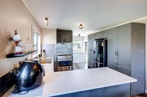 Photo of property in 12 Arthur Hobson Avenue, Pirimai, Napier, 4112