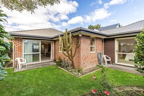 Photo of property in 299a Greers Road, Bishopdale, Christchurch, 8053